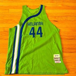Mitchell and Ness Authentic Atlanta Hawks “Pistol” Pete Maravich Jersey